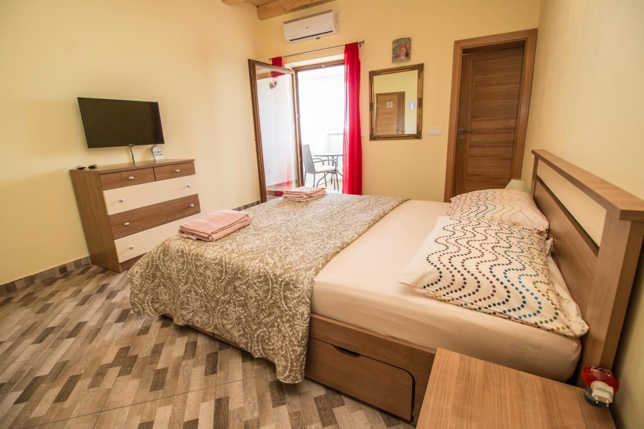 Nice Place Rovinj Zewnętrze zdjęcie